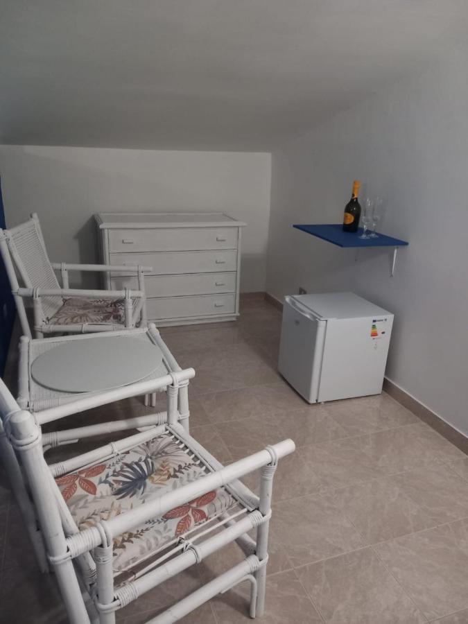 باري Wendy House Apartament المظهر الخارجي الصورة