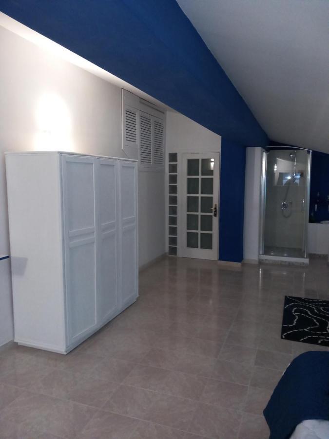 باري Wendy House Apartament المظهر الخارجي الصورة