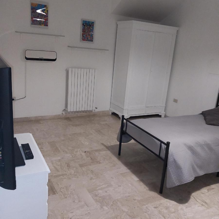 باري Wendy House Apartament المظهر الخارجي الصورة