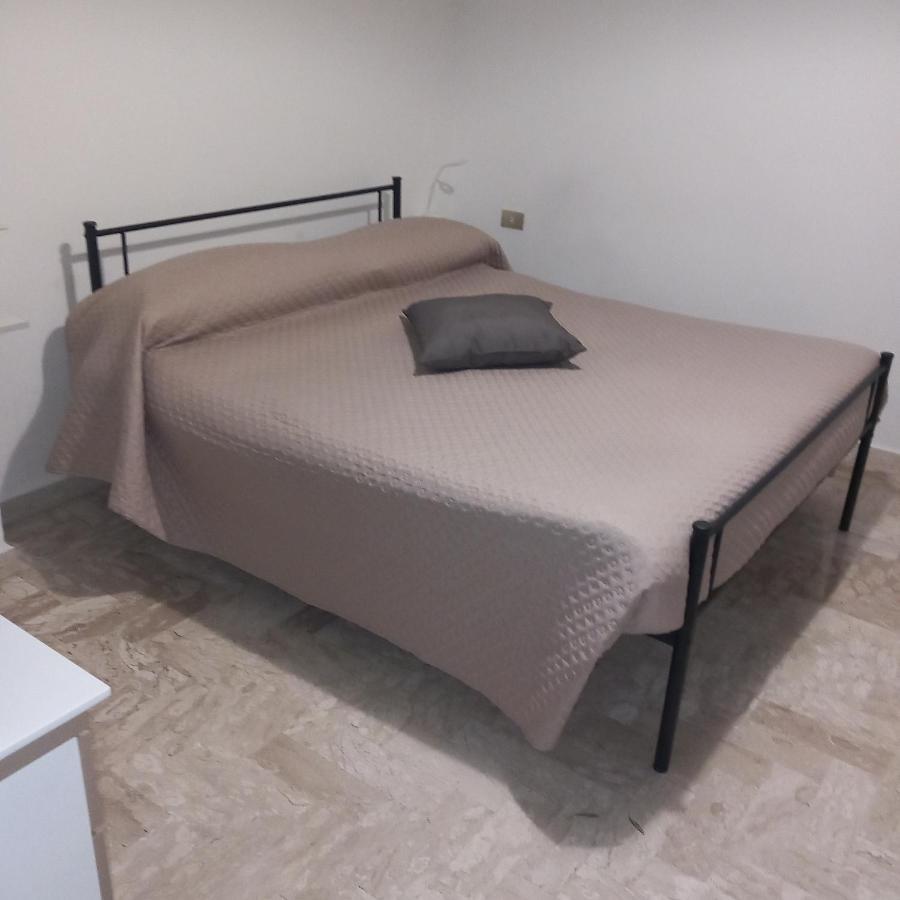 باري Wendy House Apartament المظهر الخارجي الصورة